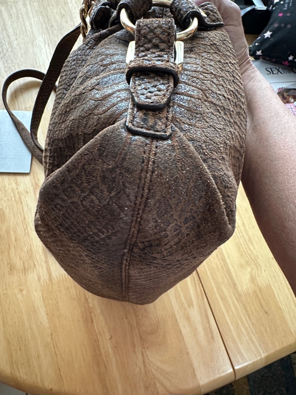 Michael Kors Dark Brown Textured Shoulder Bag with Gold Hardware and Heart Charm - Picture 5 of 9